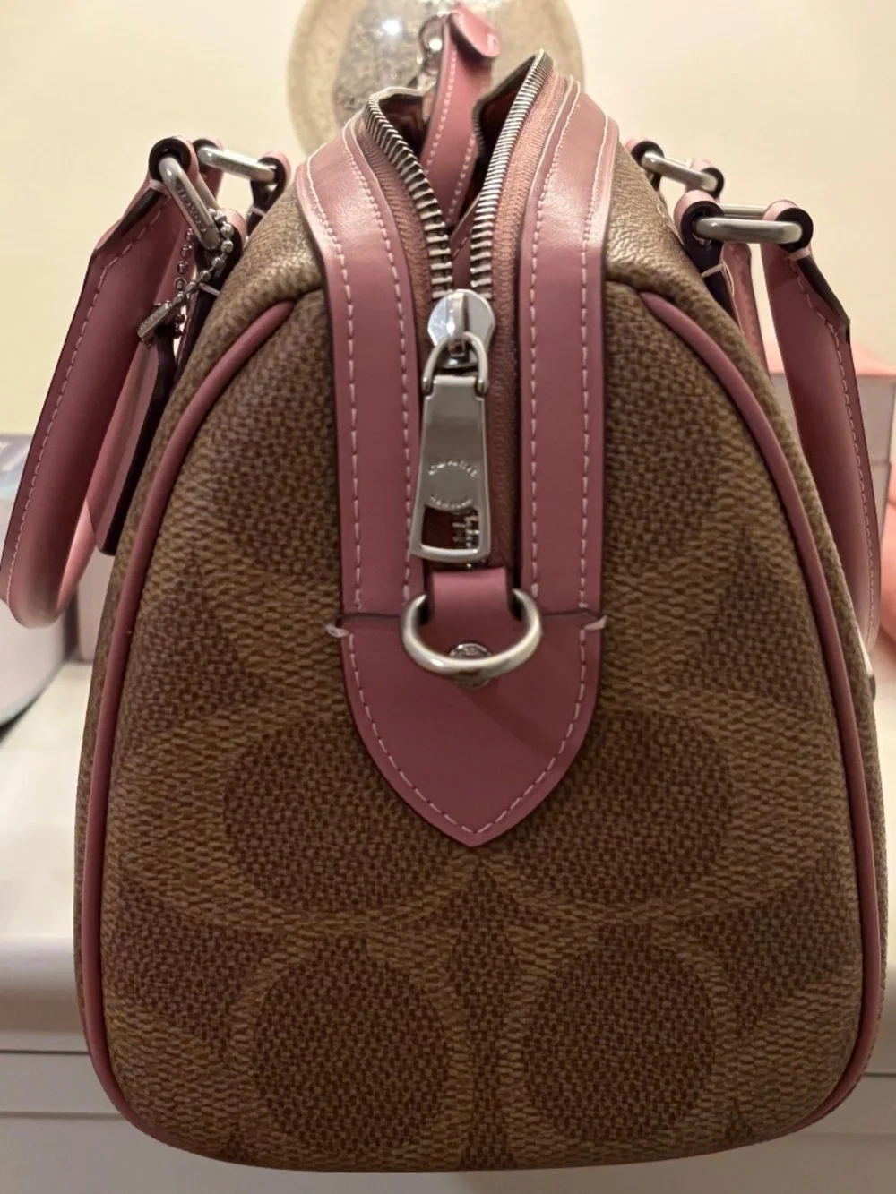 COACH Rowan Satchel Bag In Maxi Signature Canvas. - Picture 3 of 8